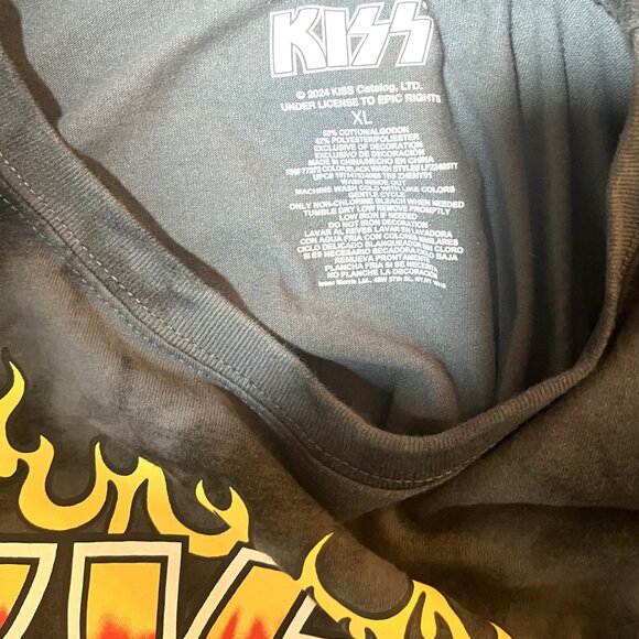 KISS DETROIT ROCK CITY Big Lips Camo Blk Gray Rock and Roll Band t Shirt XL - Picture 3 of 3